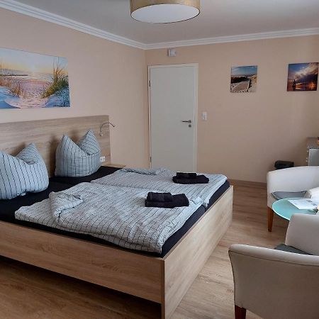 Ferienwohnung Haus Strandlust- Gemuetliches Studio Direkt Am Duemmer Lembruch Exterior foto