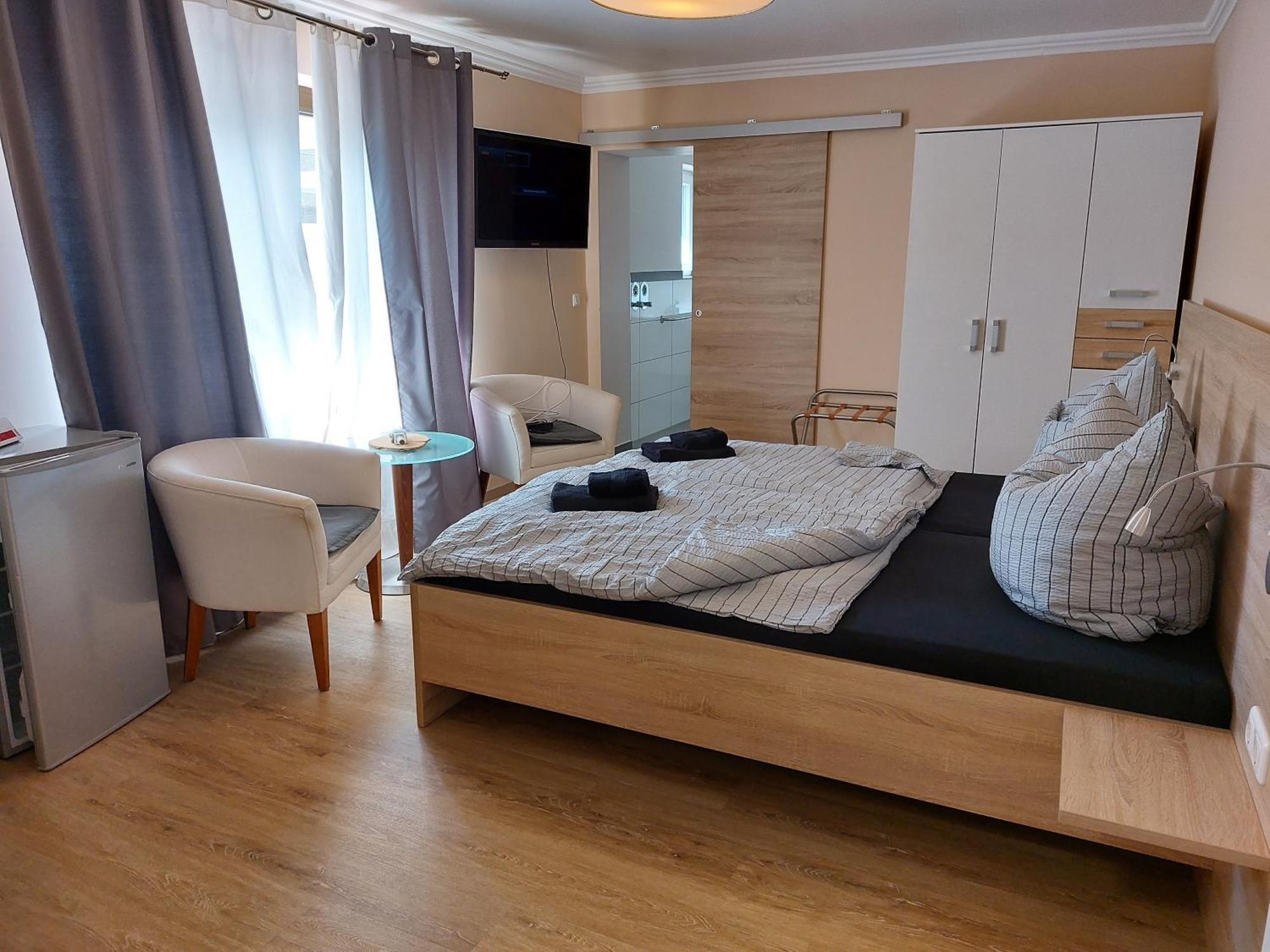 Ferienwohnung Haus Strandlust- Gemuetliches Studio Direkt Am Duemmer Lembruch Exterior foto